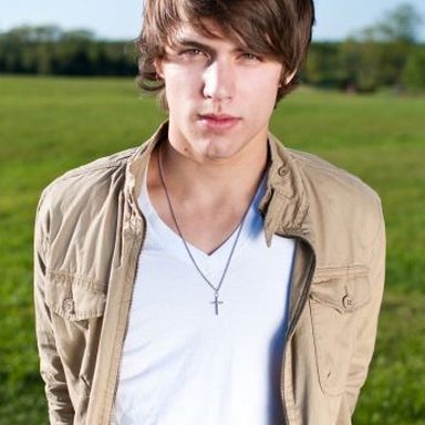 Struan Shields