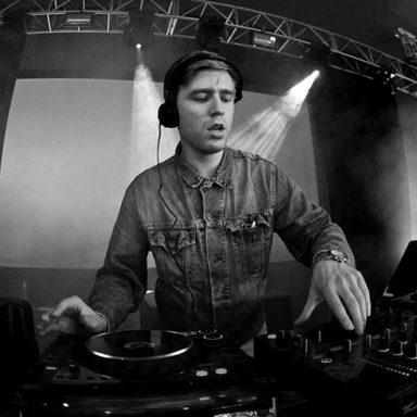 Sub Focus