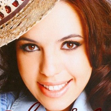 Suellen Lima photo 24
