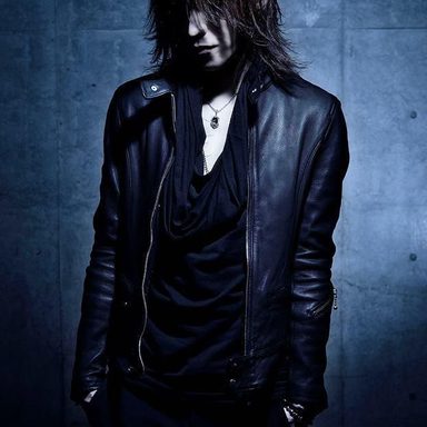 Sugizo photo 11