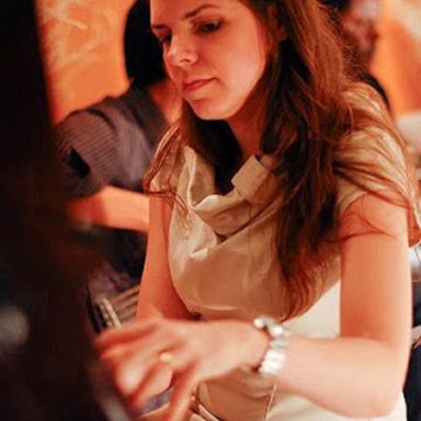 Suzanne Hirle