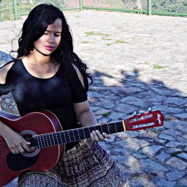Suzi Mariana photo 13