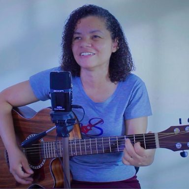 Suzana Gomes
