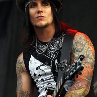 Synyster Gates