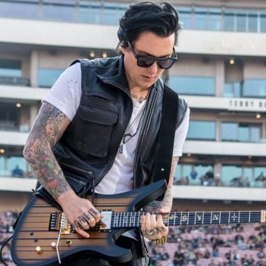 Synyster Gates