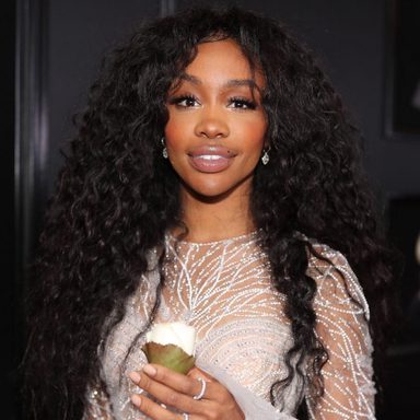 SZA photo 24