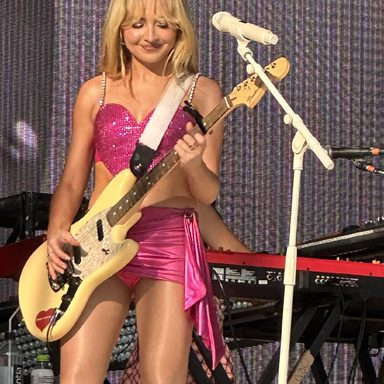 Sabrina Carpenter photo 774