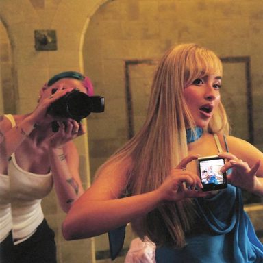 Sabrina Carpenter photo 320