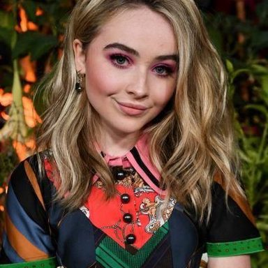 Sabrina Carpenter photo 1043