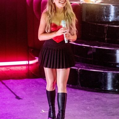 Sabrina Carpenter photo 848