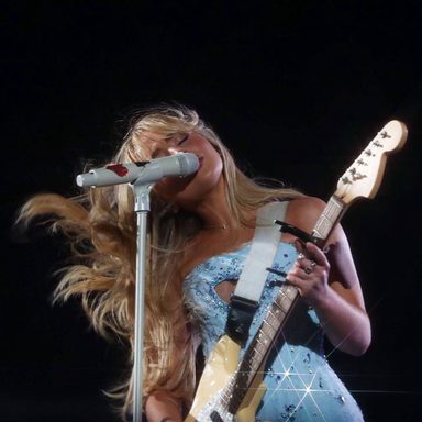 Sabrina Carpenter photo 745