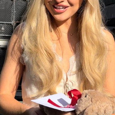 Sabrina Carpenter photo 360