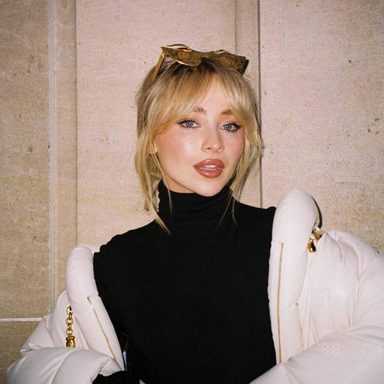 Sabrina Carpenter photo 702