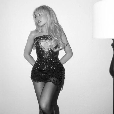 Sabrina Carpenter photo 743