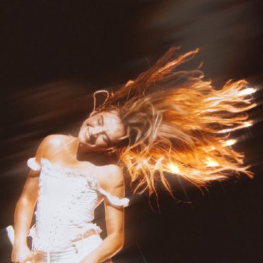 Sabrina Carpenter photo 819