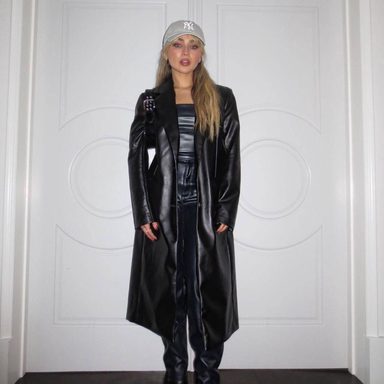 Sabrina Carpenter photo 947