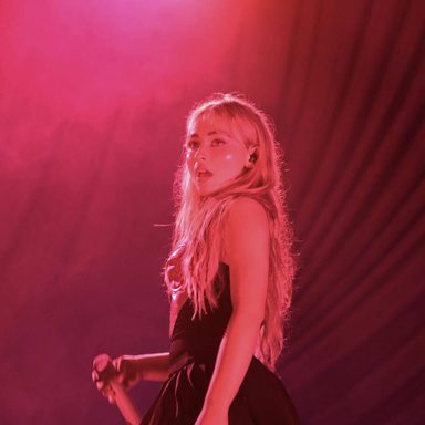 Sabrina Carpenter photo 898