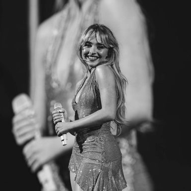 Sabrina Carpenter photo 608