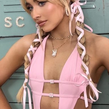 Sabrina Carpenter photo 685