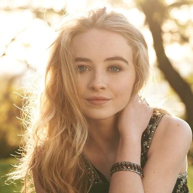 Sabrina Carpenter photo 1029