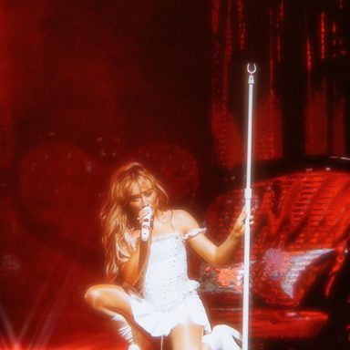 Sabrina Carpenter photo 813