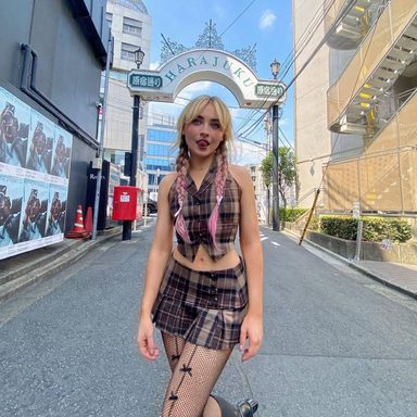 Sabrina Carpenter photo 824