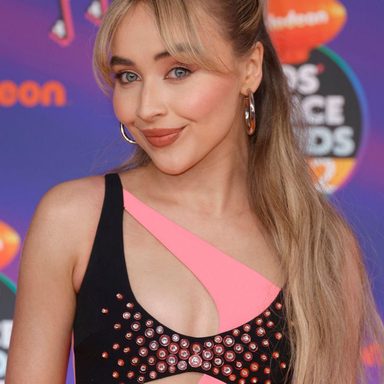 Sabrina Carpenter photo 1014