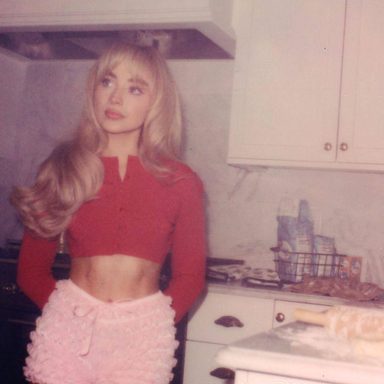 Sabrina Carpenter photo 529