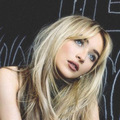 Sabrina Carpenter photo 680