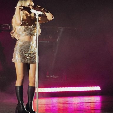 Sabrina Carpenter photo 595