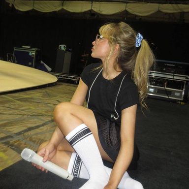 Sabrina Carpenter photo 771