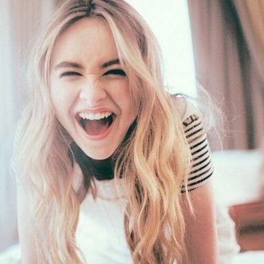 Sabrina Carpenter photo 1045