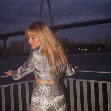 Sabrina Carpenter photo 825