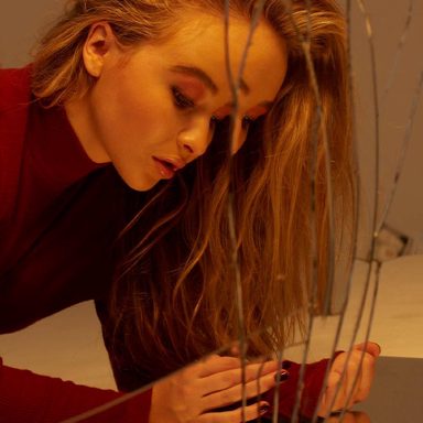 Sabrina Carpenter photo 977