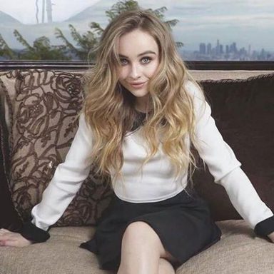 Sabrina Carpenter photo 1039