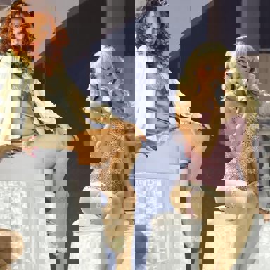 Sabrina Carpenter photo 9