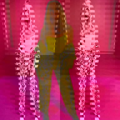 Samantha Jade photo 10