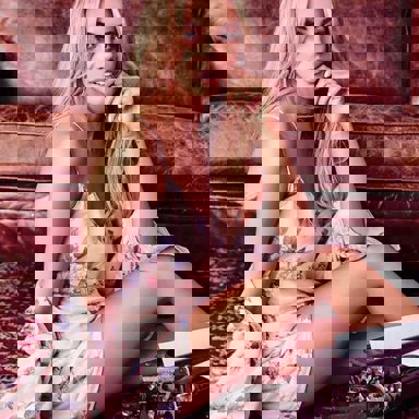 Samantha Jade photo 11