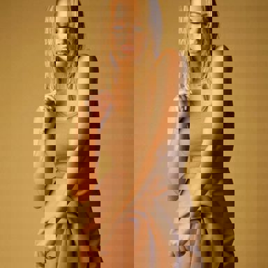 Samantha Jade photo 14