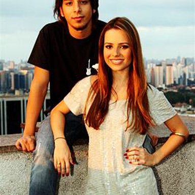 Sandy & Junior photo 82