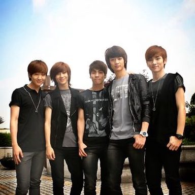 SHINee photo 54