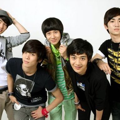 SHINee photo 105