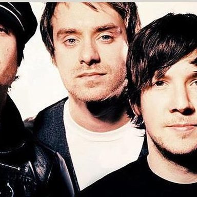 Simple Plan photo 26