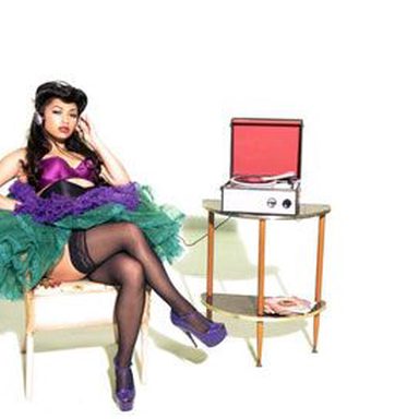 The Saturdays photo 70