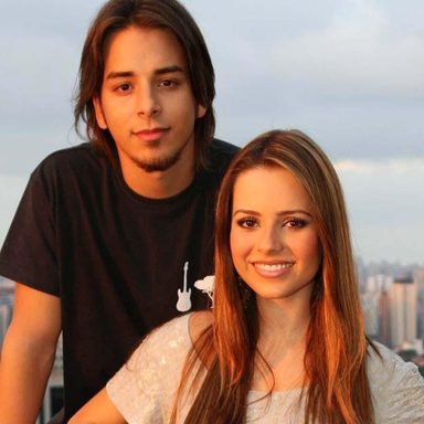 Sandy & Junior photo 36