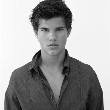 Taylor Lautner photo 29