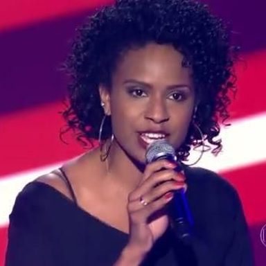 Thaís Moreira photo 9