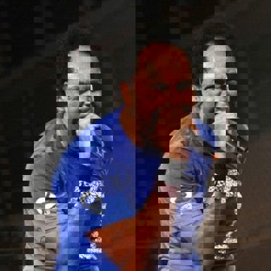 Thalles Roberto photo 12