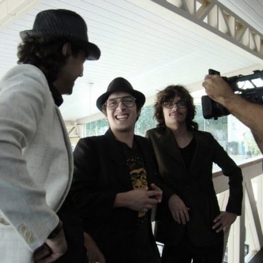 The Neves photo 11
