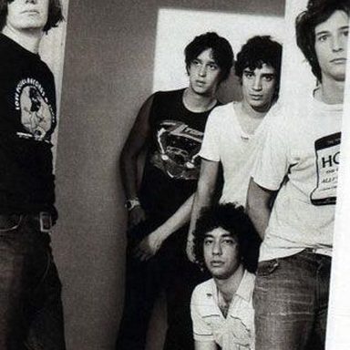 The Strokes photo 73